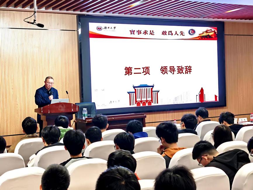 208ef91e83ace26a87af68ccb2a1012e